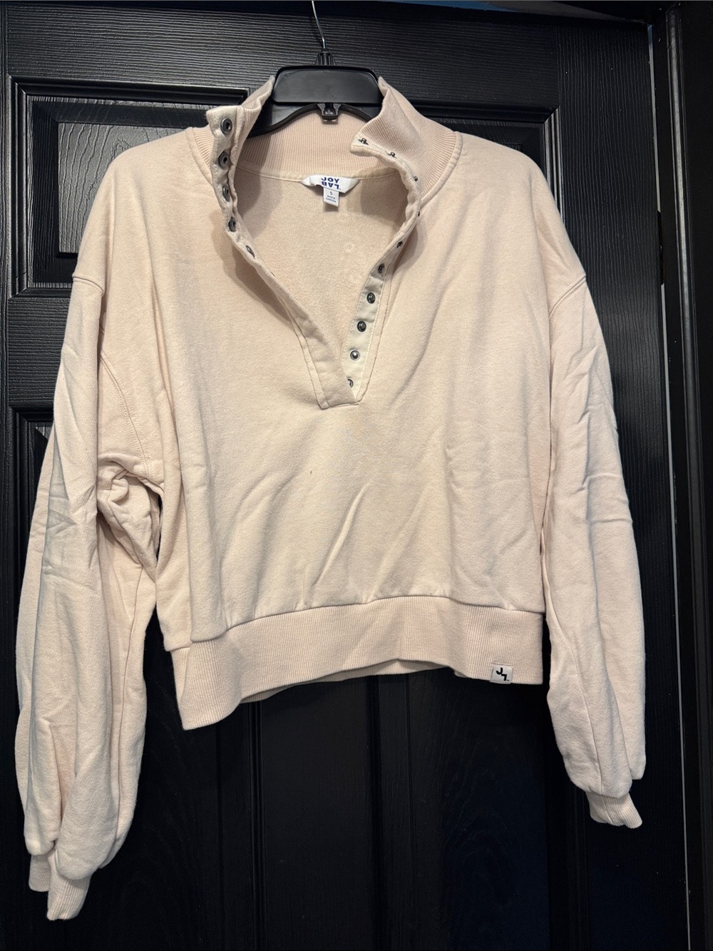 JoyLab Beige Snap-Front Cropped Pullover
